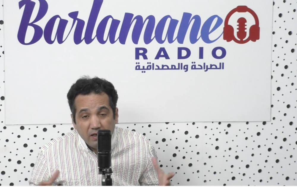 فنان مع عماد.. بشرى المستضرف/ الشهرة والعمل في مراكز الاتصال/ التنمر بسبب النمش/ الطلاق/ أغنية ولافي